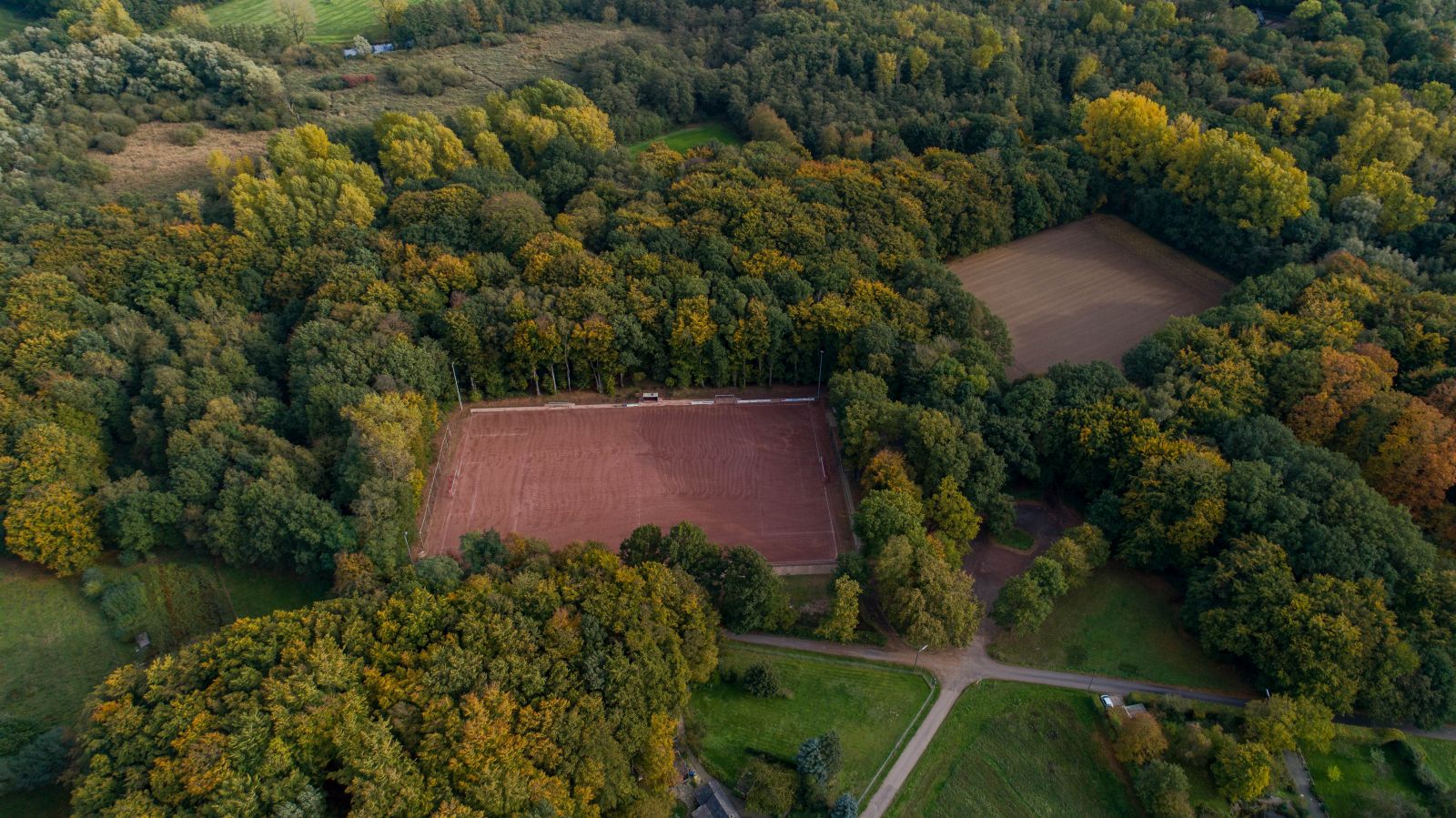 Luftbild der Bloementhalkampfbahn